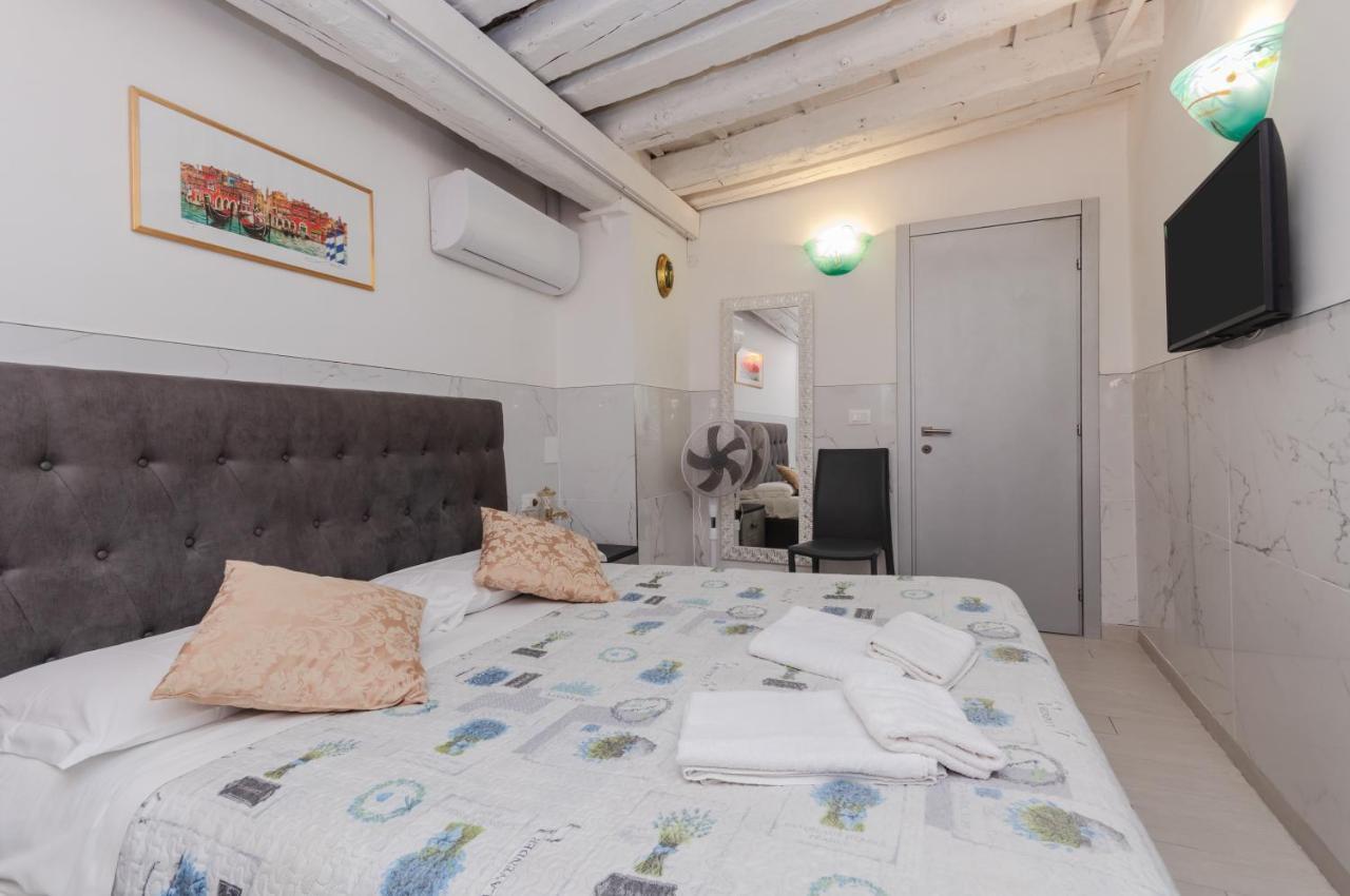 Palazzo Dolfin - Piazza San Marco Lovely Apartment البندقية المظهر الخارجي الصورة
